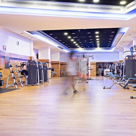 Hotel Envia Almeria Spa & Golf Агвадульсе Экстерьер фото The gym at the hotel