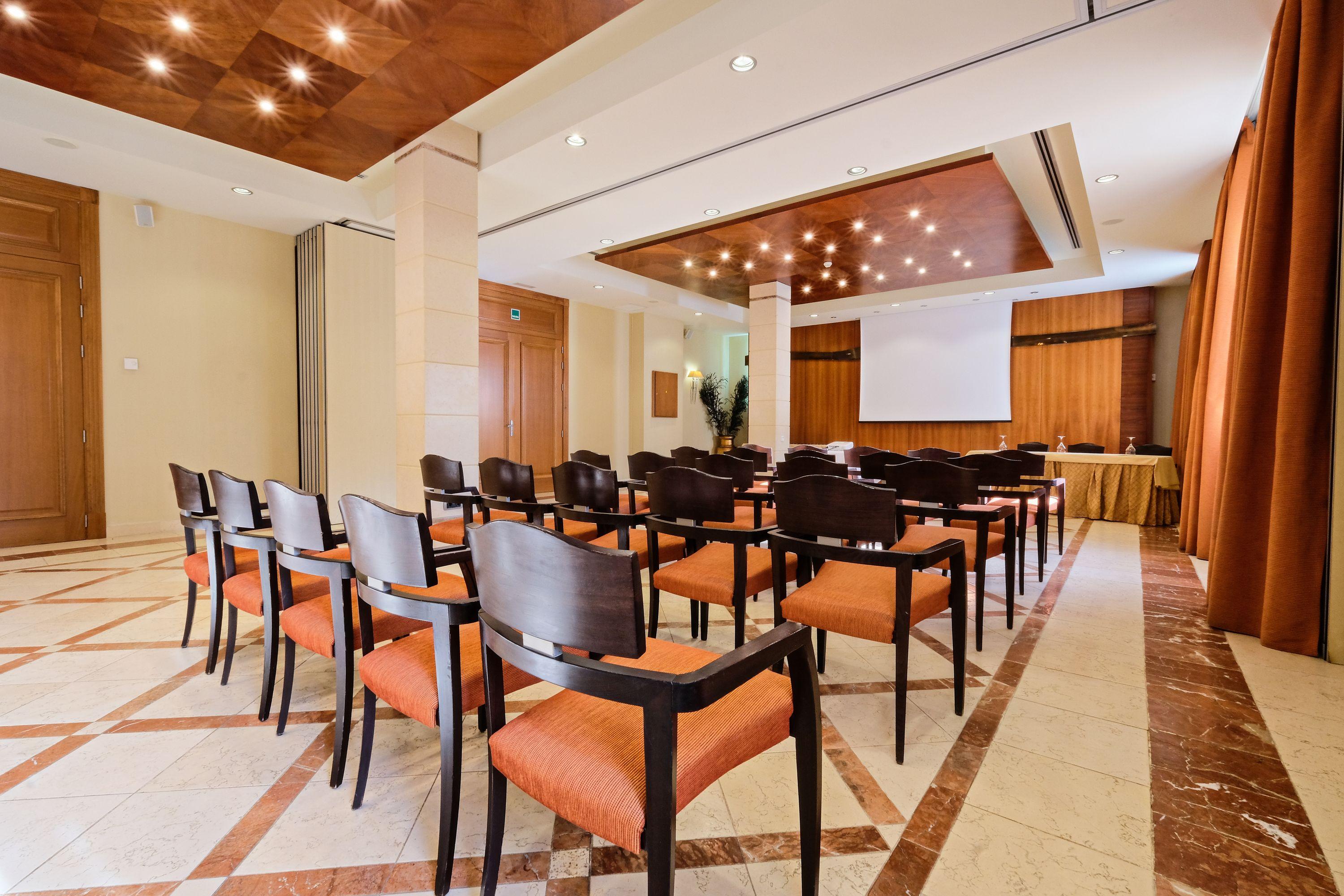 Hotel Envia Almeria Spa & Golf Агвадульсе Экстерьер фото Meeting room