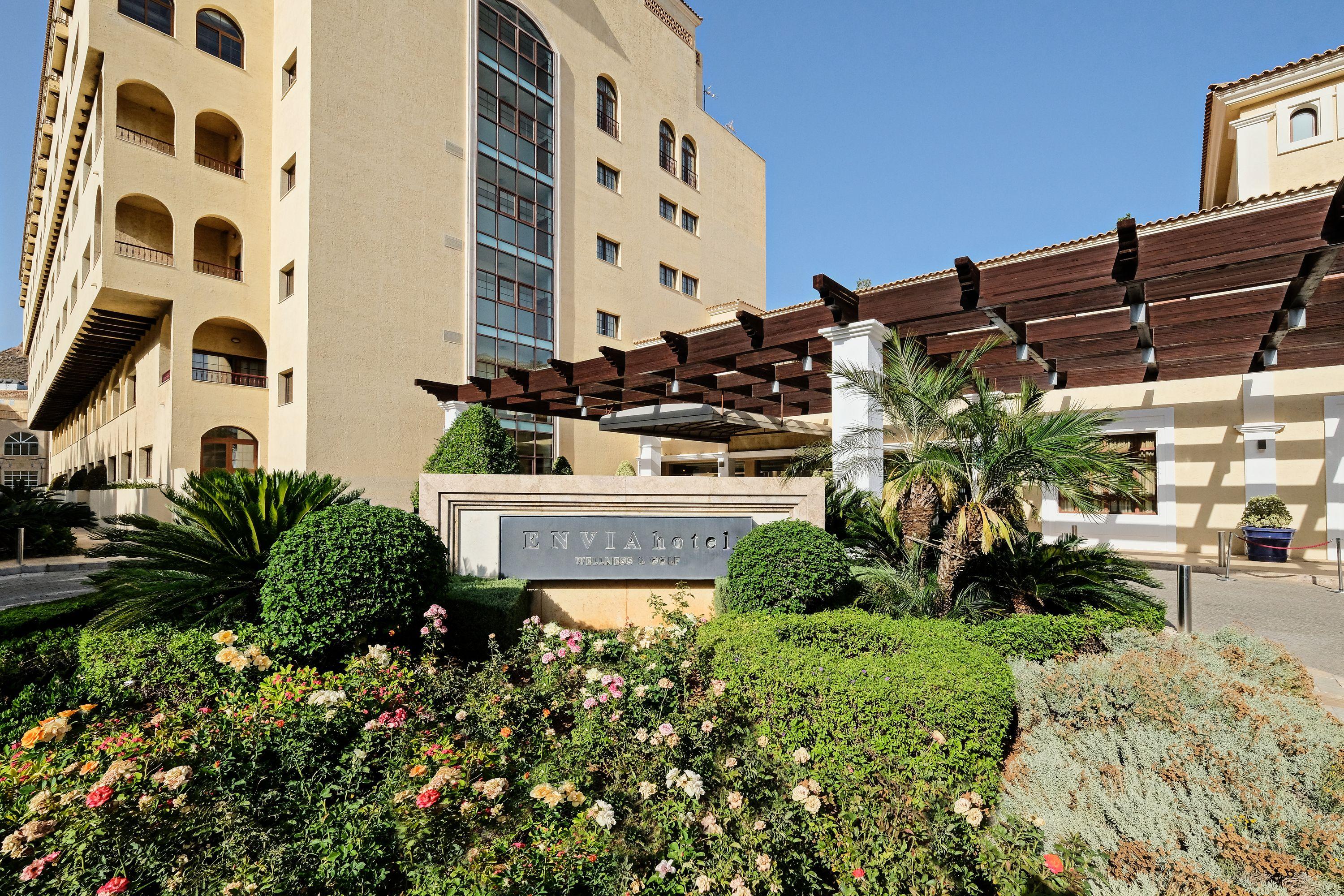 Hotel Envia Almeria Spa & Golf Агвадульсе Экстерьер фото The American University of Ras El Bar