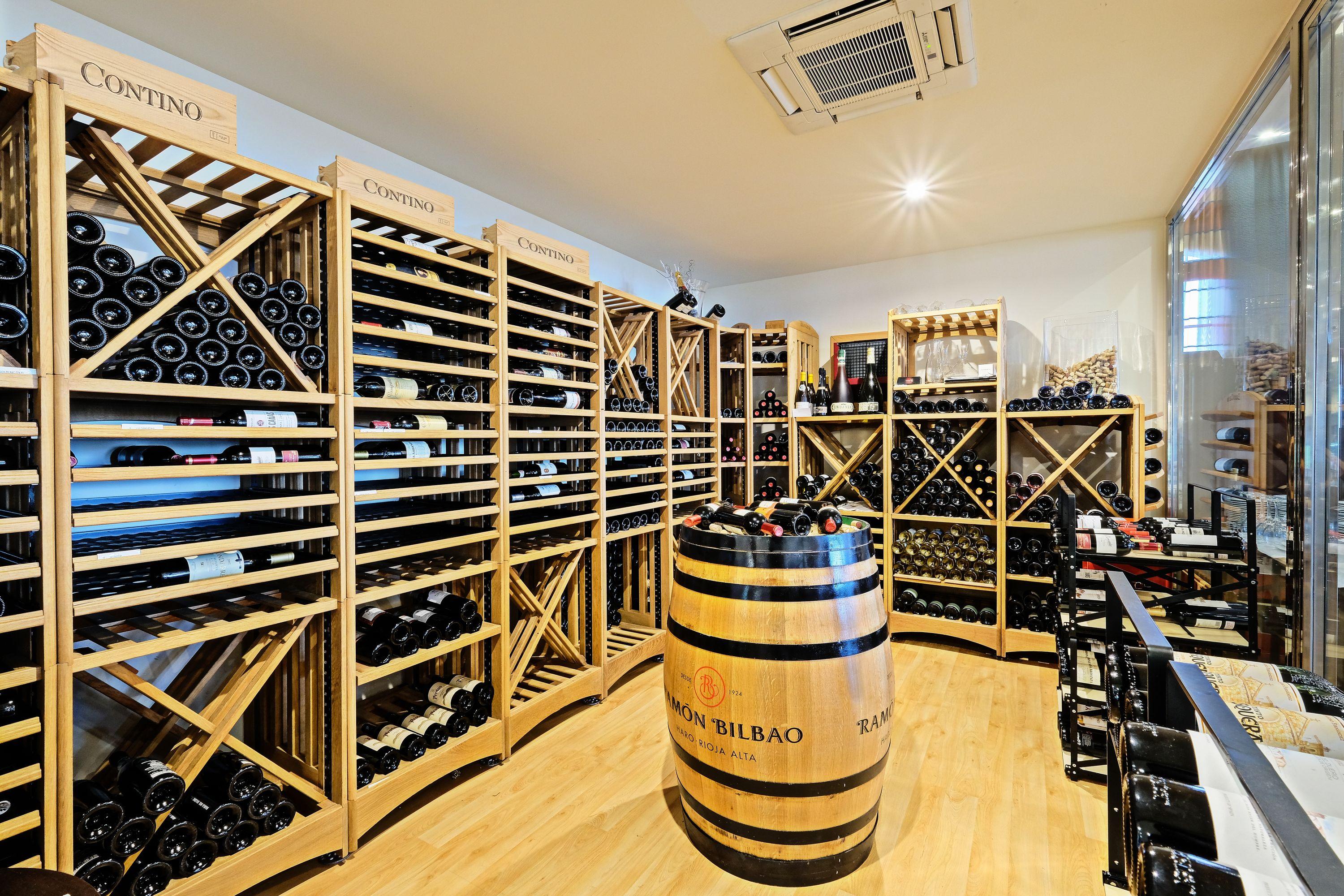 Hotel Envia Almeria Spa & Golf Агвадульсе Экстерьер фото Wine cellar